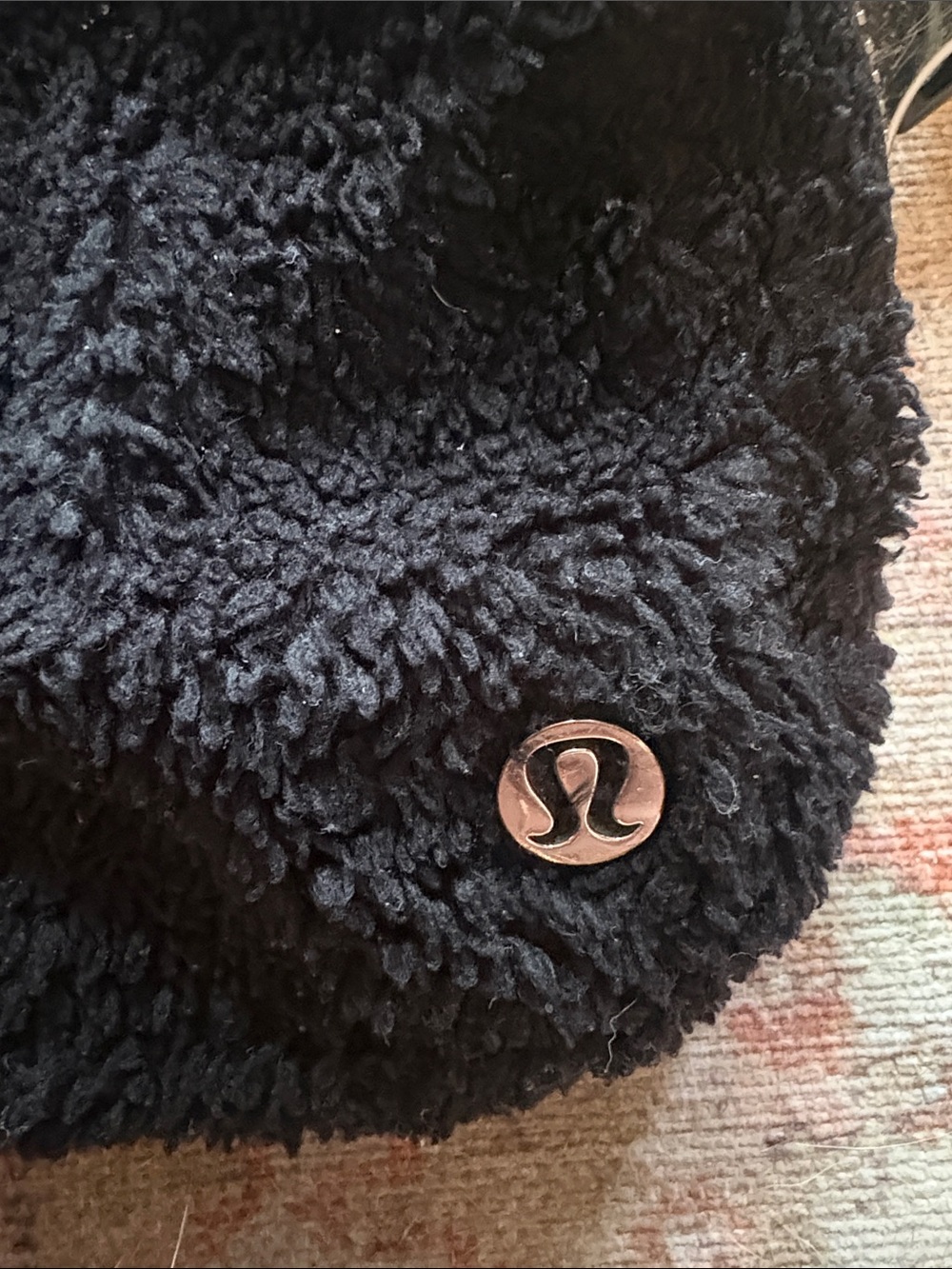 lululemon athletica Black Sherpa Crossbody Bag - Picture 2 of 3
